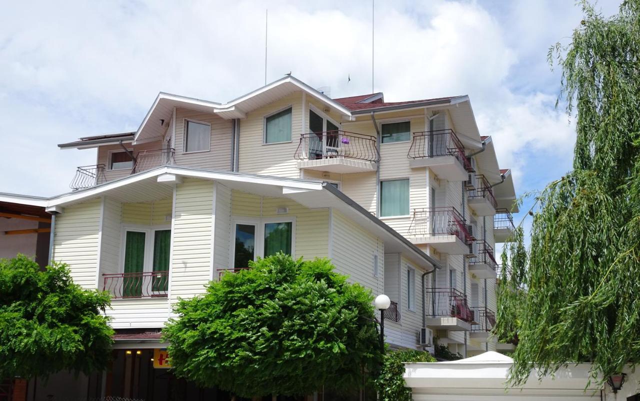 Hotel Niko คราเนโว ภายนอก รูปภาพ