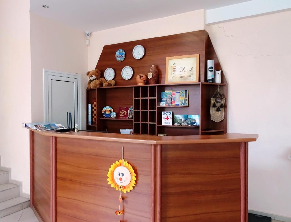 Hotel Niko คราเนโว ภายนอก รูปภาพ