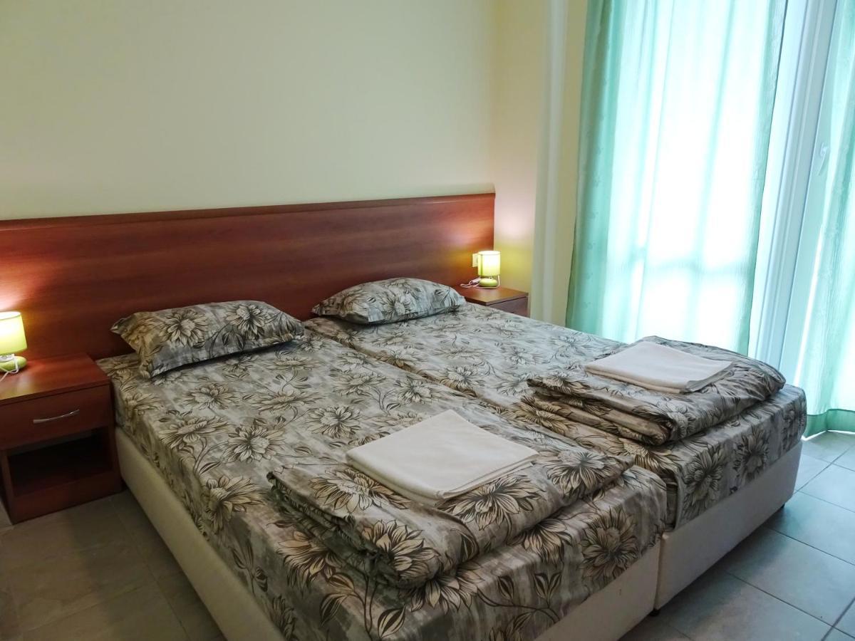 Hotel Niko คราเนโว ภายนอก รูปภาพ